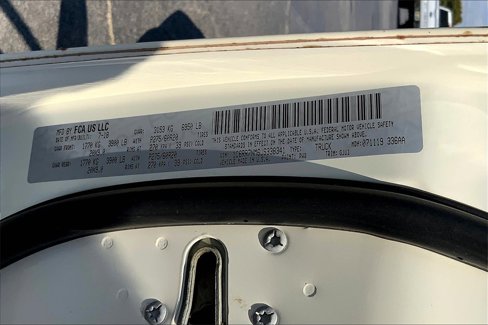 Used 2018 RAM 1500 Laramie w/ Convenience Group image 33