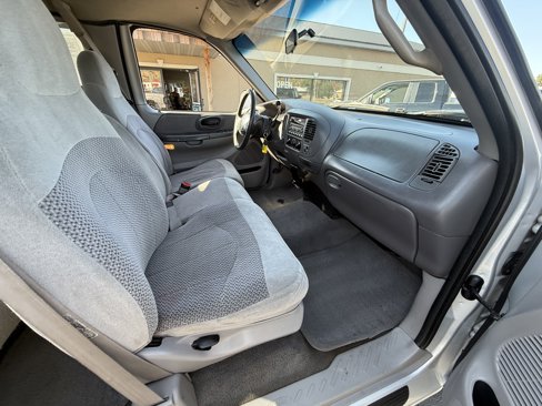 Used 1999 Ford F150 XLT image 14