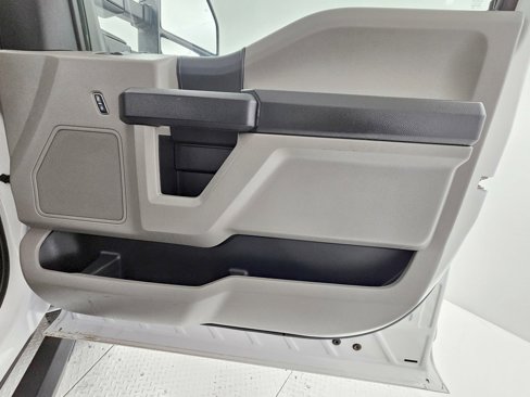 Used 2019 Ford F250 XL w/ Power Equipment Group image 19
