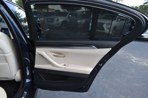 Used 2015 BMW 550i Sedan image 35
