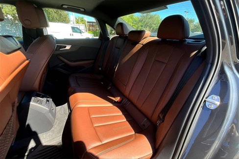 Used 2019 Audi A4 2.0T Premium image 16