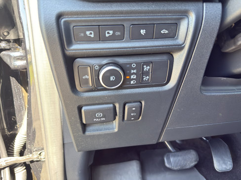 Used 2021 Ford F150 XLT w/ Equipment Group 302A High image 16