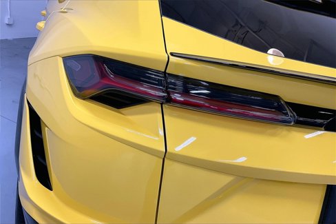 Used 2024 Lamborghini Urus S image 31