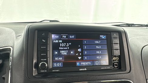 Used 2018 Dodge Grand Caravan GT image 27