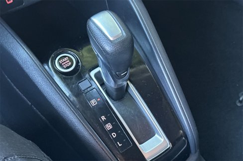 Used 2021 Nissan Versa SV image 24