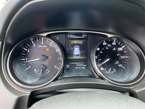 Used 2016 Nissan Rogue SL image 10