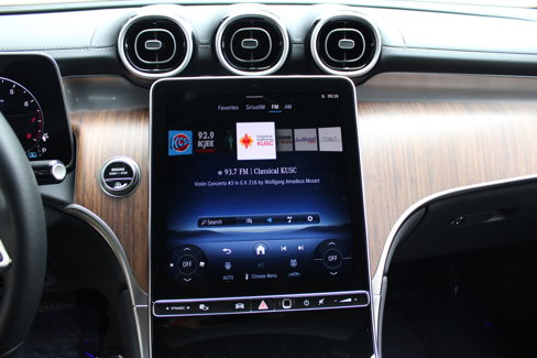 Certified 2025 Mercedes-Benz GLC 300 image 16