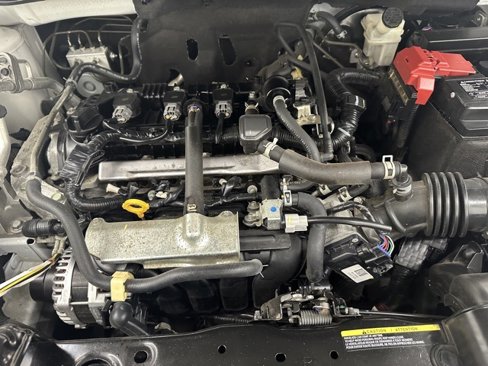 Used 2021 Nissan Kicks SV image 33