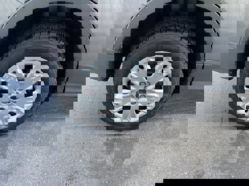Used 2013 Ford Escape S image 30