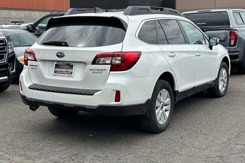Used 2016 Subaru Outback 2.5i Premium w/ Popular Package #1 image 2