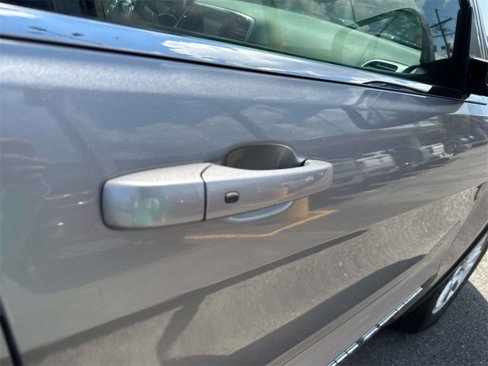 Used 2019 Jeep Grand Cherokee Laredo image 10