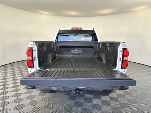 Used 2018 GMC Sierra 1500 SLE w/ SLE Value Package image 14