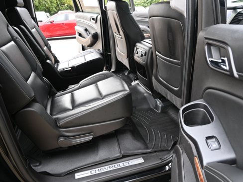 Used 2016 Chevrolet Suburban LTZ image 27