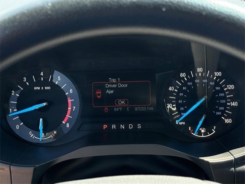 Used 2017 Ford Edge SE image 20