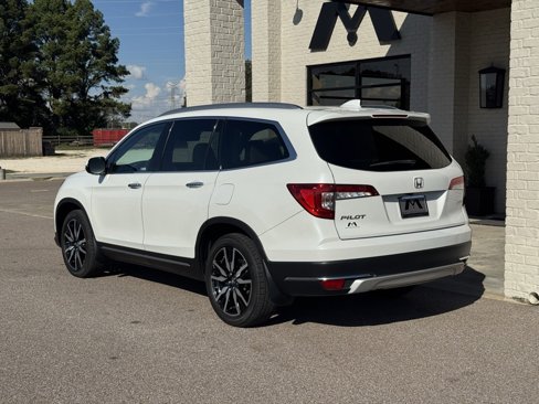 Used 2020 Honda Pilot Touring image 9