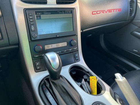 Used 2005 Chevrolet Corvette Coupe w/ Preferred Equipment Group image 14