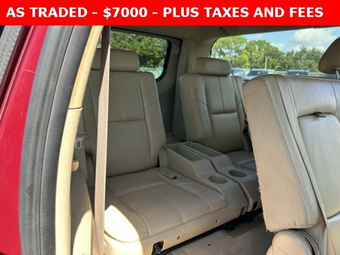 Used 2007 GMC Yukon XL SLT w/ SLT Preferred Equipment Group image 16