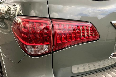 Used 2012 INFINITI QX56 2WD w/ Theater Pkg image 31