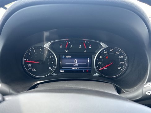 Used 2021 GMC Terrain SLE image 28