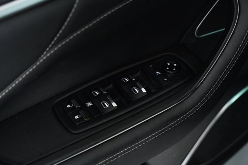 Used 2022 Maserati Levante GT image 46