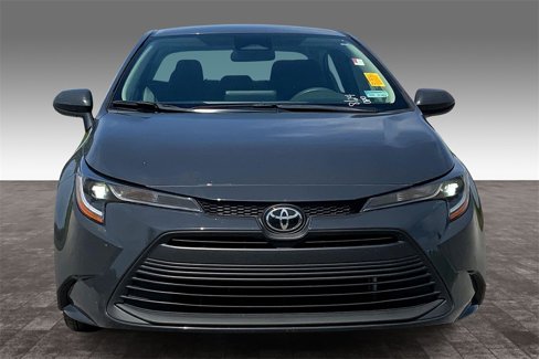 Certified 2024 Toyota Corolla LE image 4