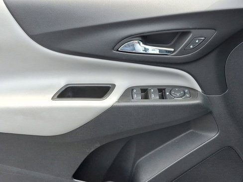 Certified 2023 Chevrolet Equinox LS w/ LS Convenience Package image 10