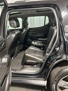 Used 2017 GMC Acadia SLT image 14