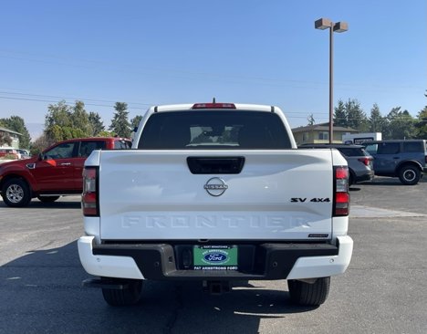 Used 2023 Nissan Frontier SV w/ Midnight Edition Package image 4