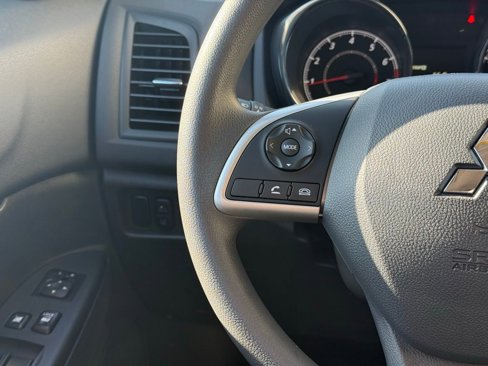New 2025 Mitsubishi Outlander Sport ES image 10
