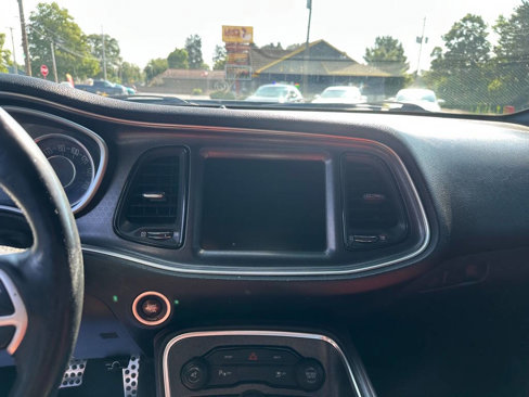 Used 2015 Dodge Challenger R/T Plus image 14