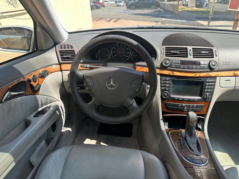 Used 2004 Mercedes-Benz E 500 Sedan image 13