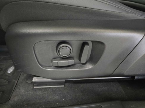 Certified 2025 Land Rover Discovery Sport S image 21