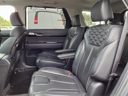 Used 2021 Hyundai Palisade Limited image 12