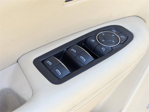Used 2017 Cadillac XT5 Premium Luxury image 14