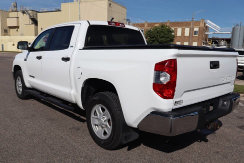Used 2018 Toyota Tundra SR5 w/ SR5 Upgrade Package image 4