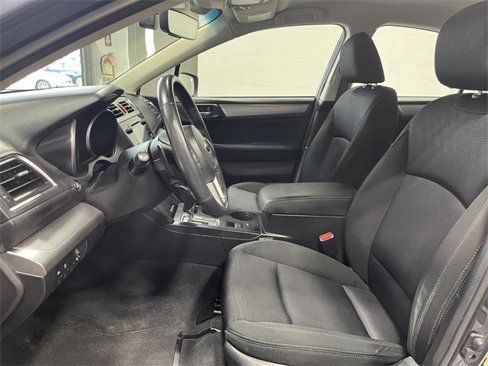 Used 2017 Subaru Legacy 2.5i Premium image 11