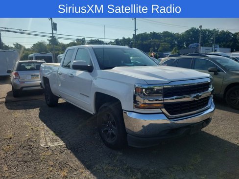 Used 2018 Chevrolet Silverado 1500 LT image 2
