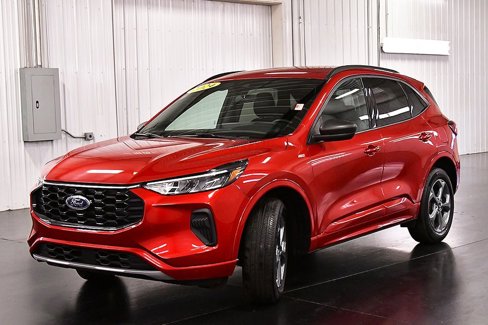 Used 2024 Ford Escape ST-Line w/ Tech Pack #1 image 3