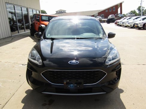 Used 2020 Ford Escape SE image 13