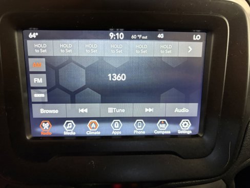 Used 2021 Jeep Renegade Latitude image 13