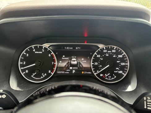 Used 2021 Nissan Rogue SV image 13