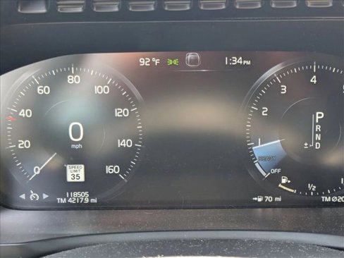 Used 2017 Volvo XC90 T5 Momentum w/ Momentum Plus Package image 10