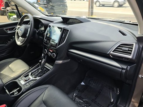 Used 2020 Subaru Forester Limited image 34