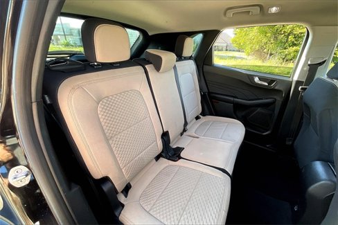 Used 2021 Ford Escape SE image 27
