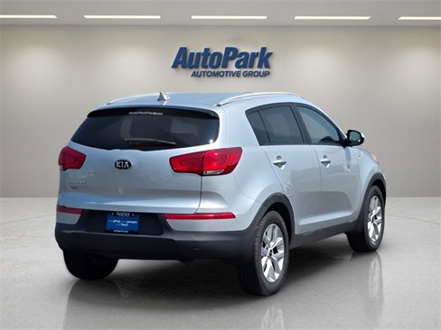 Used 2015 Kia Sportage LX image 7