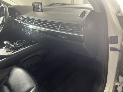 Used 2019 Audi Q7 3.0T Premium Plus w/ Premium Plus Package image 22