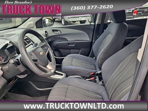 Used 2016 Chevrolet Sonic LT w/ Wheels and Fog Lamp Package image 13