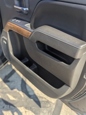 Used 2017 Chevrolet Silverado 1500 LTZ w/ Sport Package image 5