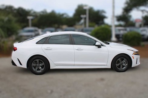 Used 2022 Kia K5 LXS image 5