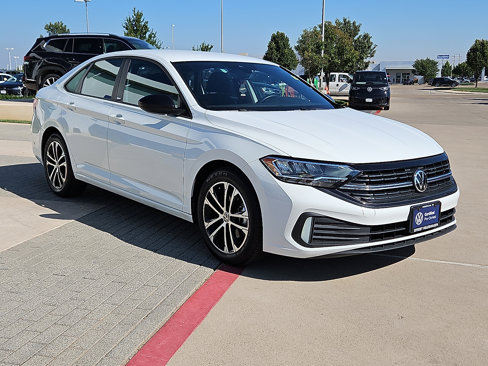 Certified 2024 Volkswagen Jetta Sport image 4